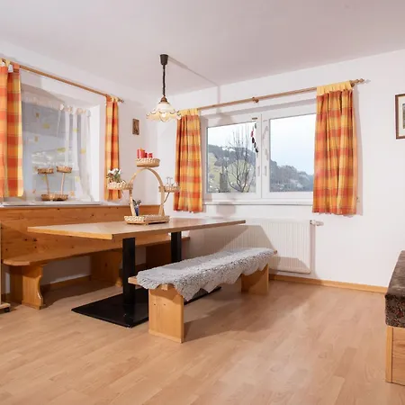 Klocker By Interhome * Hainzenberg