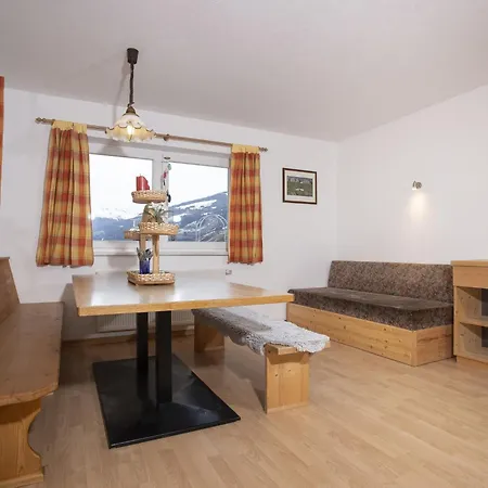 Klocker By Interhome Appartement Hainzenberg